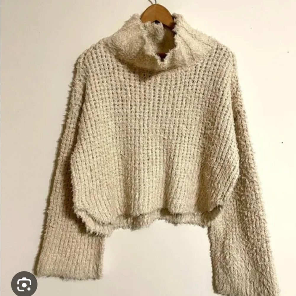 Urban Outfitters Free People Canyon pull over sweater size Large